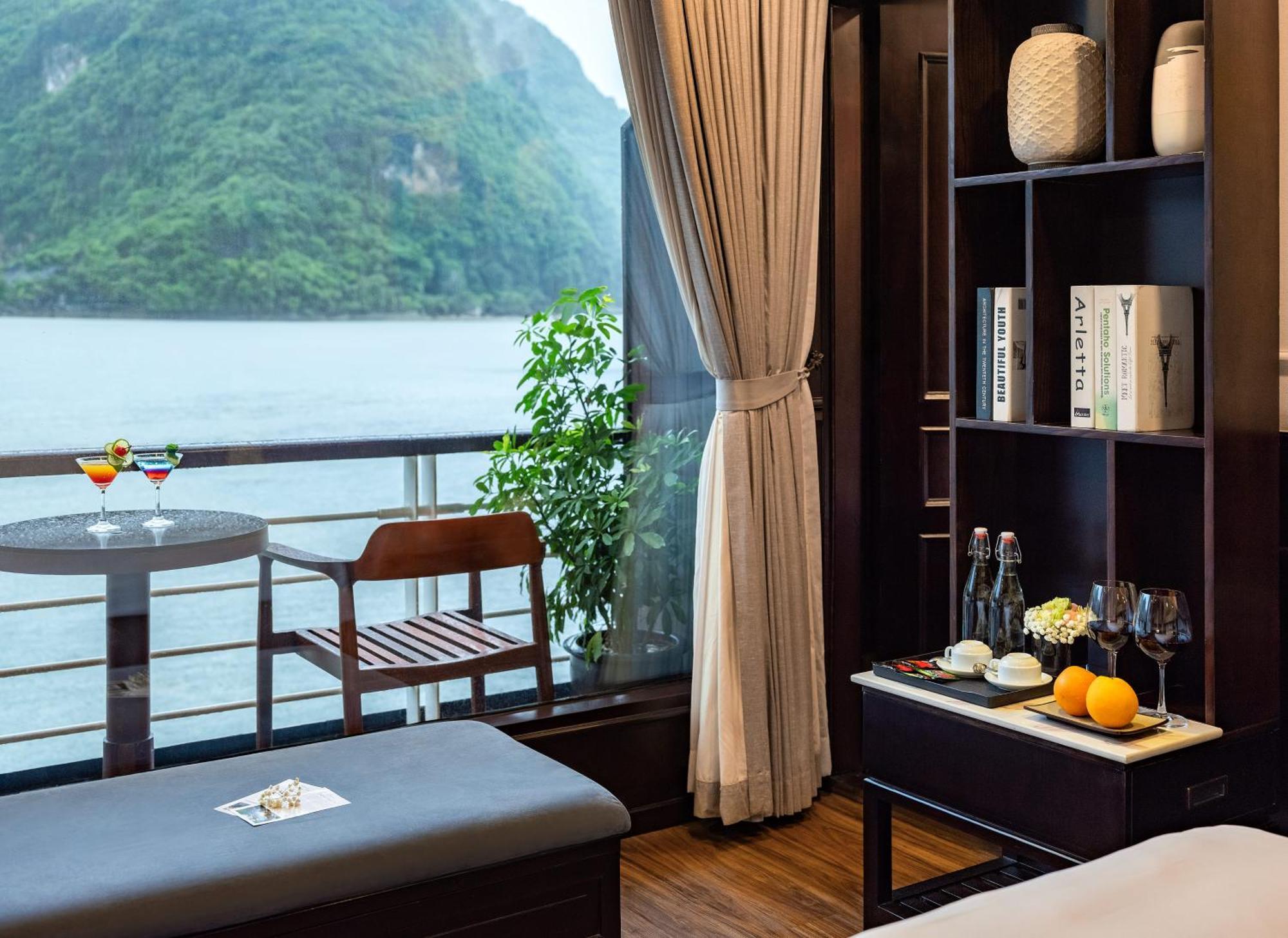 Hotel Amanda Luxury Cruise Ha Long Esterno foto