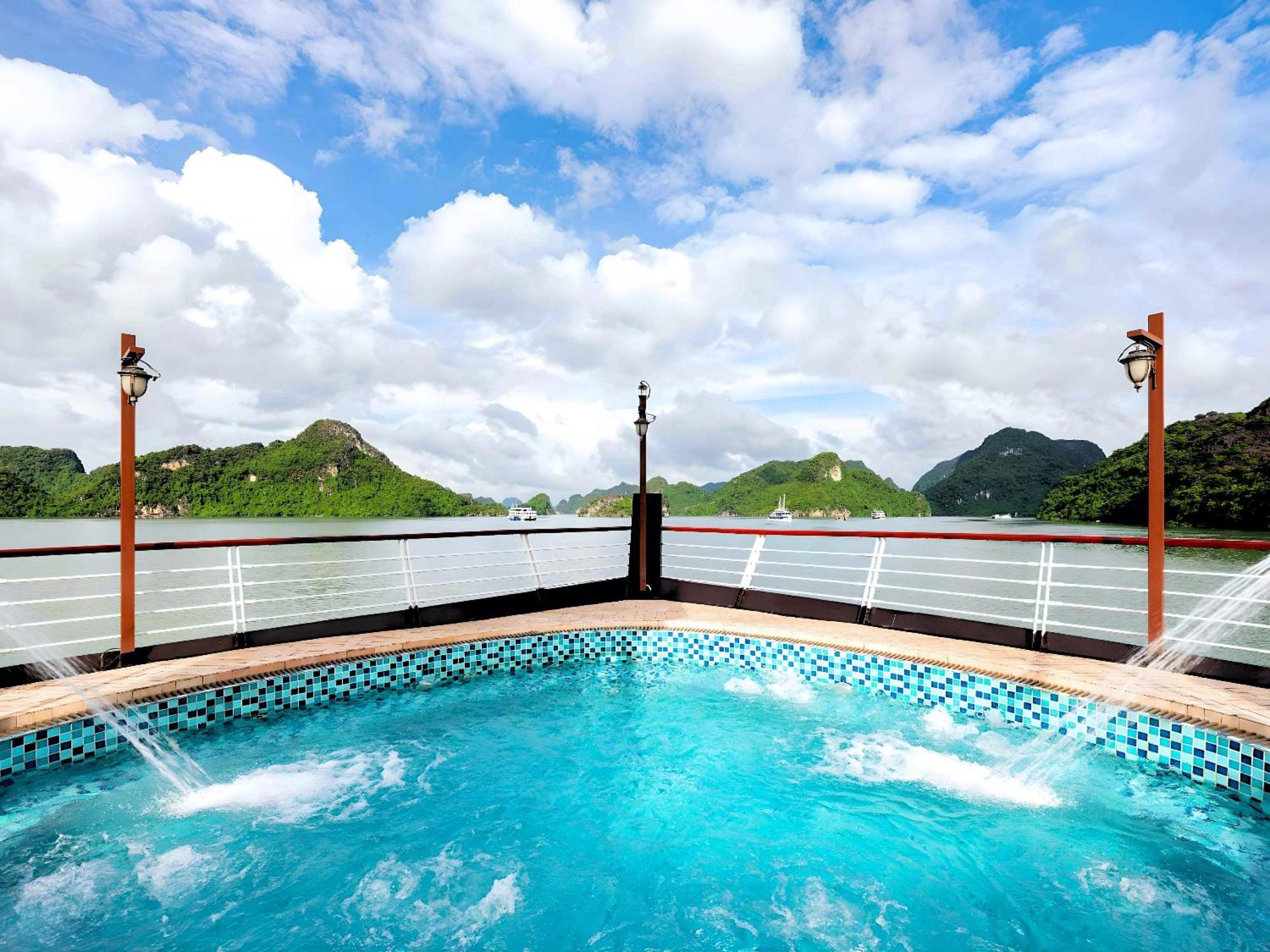 Hotel Amanda Luxury Cruise Ha Long Esterno foto