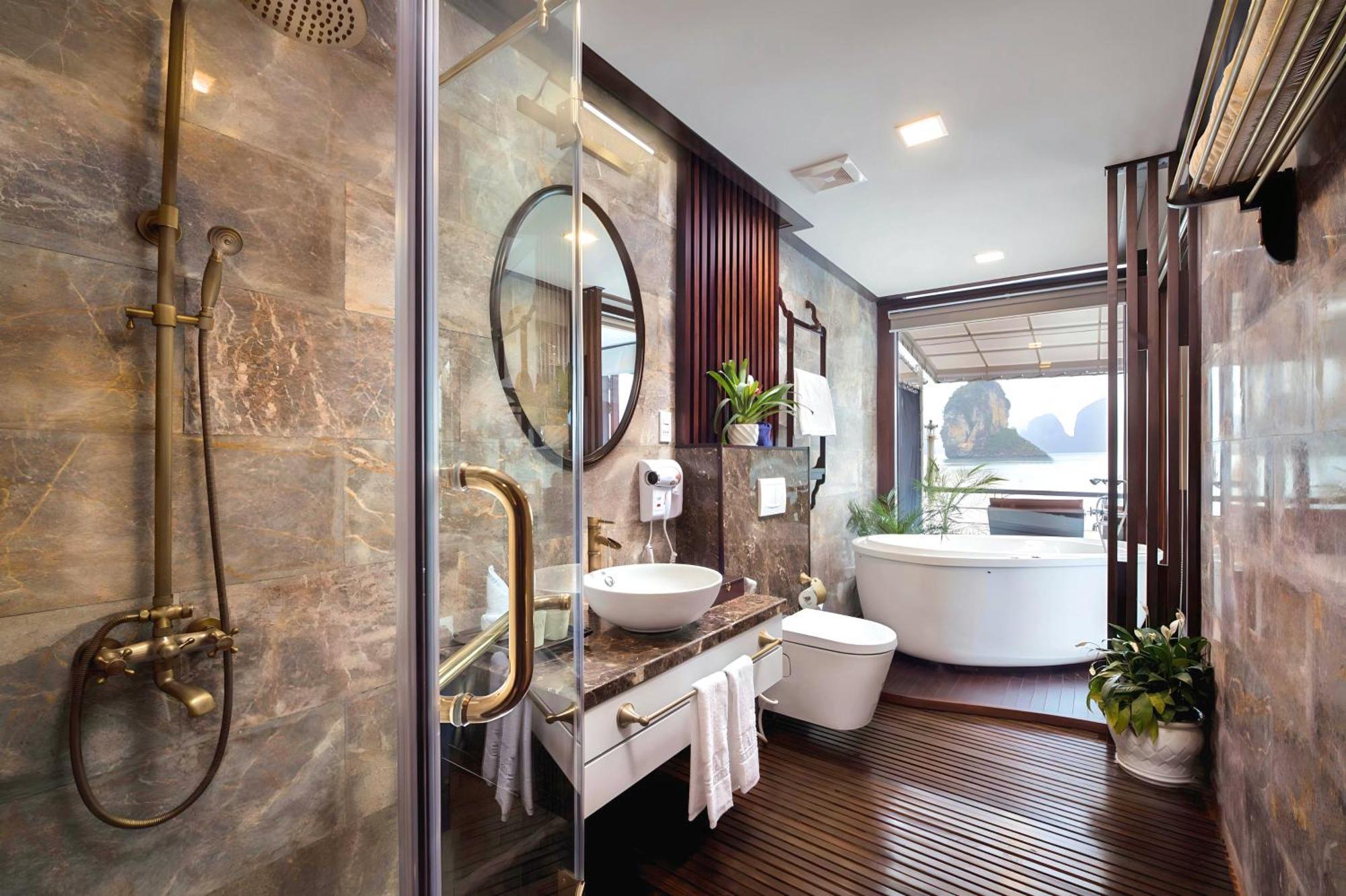 Hotel Amanda Luxury Cruise Ha Long Esterno foto